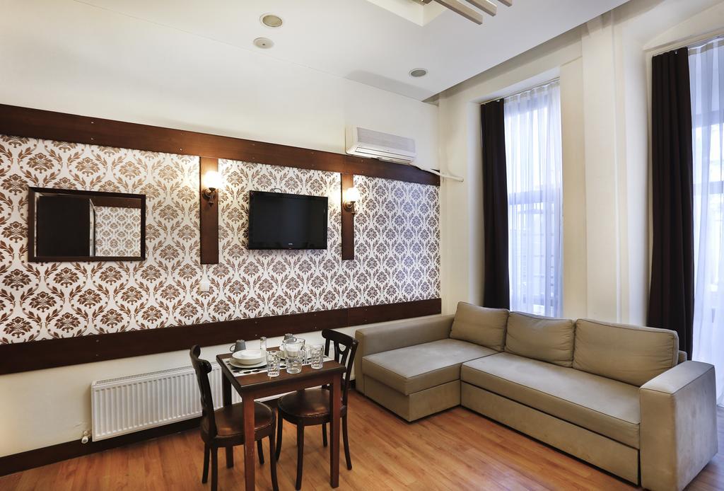 B&B Suite Taksim อิสตันบูล ภายนอก รูปภาพ
